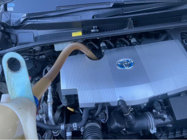 トヨタ 50系プリウス 納車前点検 オイル エレメント ワイパーゴム エアコンフィルター 交換 ZVW51 岡山市東区