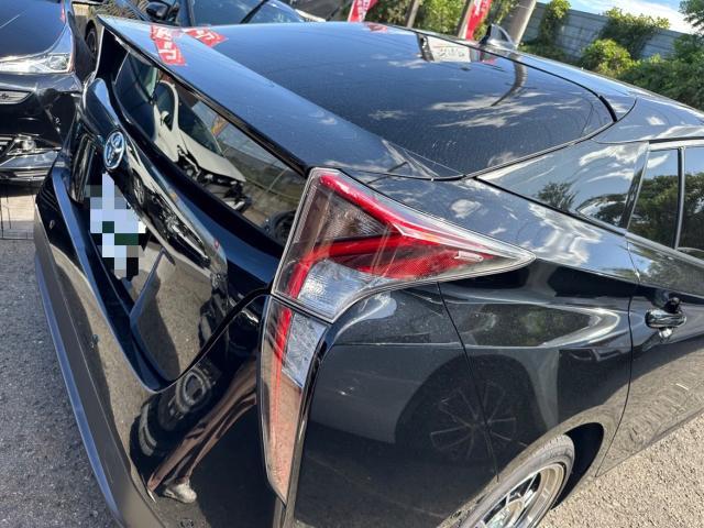 トヨタ 50系プリウス テールライト 交換 ZVW51 岡山市東区