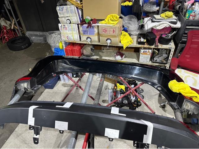 トヨタ 50系プリウス リアエアロ  交換 ZVW55 岡山市東区