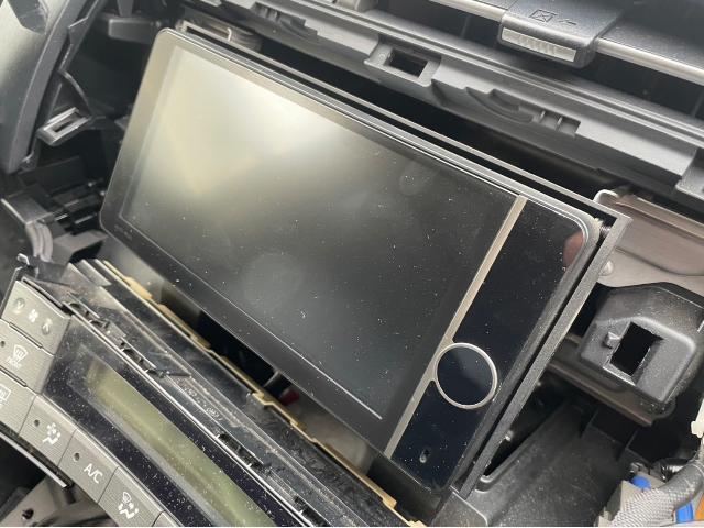 トヨタ 30系プリウス  ナビ交換 取付 ZVW30 岡山市東区