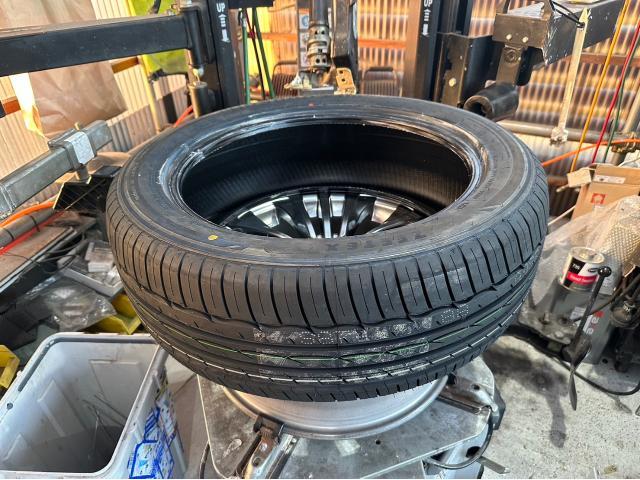 トヨタ ハリアー タイヤ交換 MXUA80 岡山市東区