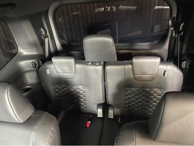 トヨタ ヴォクシーハイブリッド シートカバー取付 ZWR90W 岡山市東区