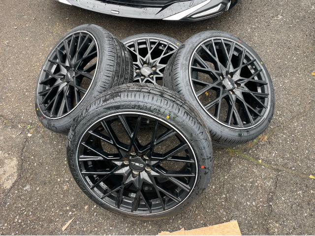 トヨタ 50系プリウス 18inホイール 組替え 交換 ZVW55 岡山市東区