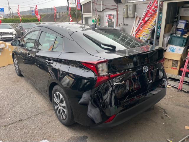 トヨタ 50系プリウス  モデリスタフルエアロ取付、18インチホイール組替え 交換 ZVW51 岡山市東区