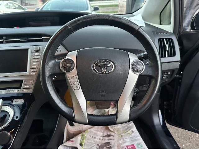 トヨタ 30系プリウス  ハンドル交換 ZVW30 岡山市東区