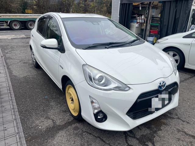 トヨタ アクア タイヤ交換 オイル エレメント 交換 NHP10 岡山市東区