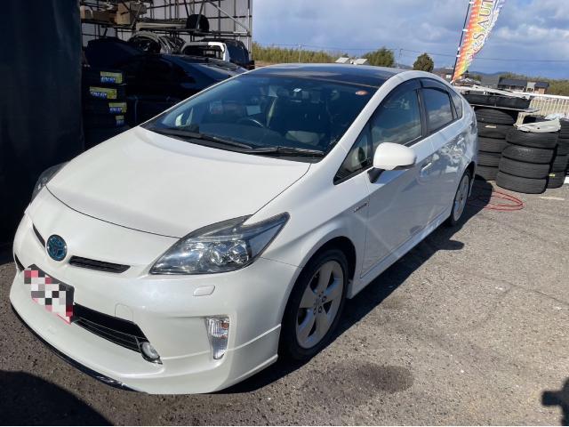 トヨタ 30系プリウス  フルエアロ取付 ZVW30 岡山市東区