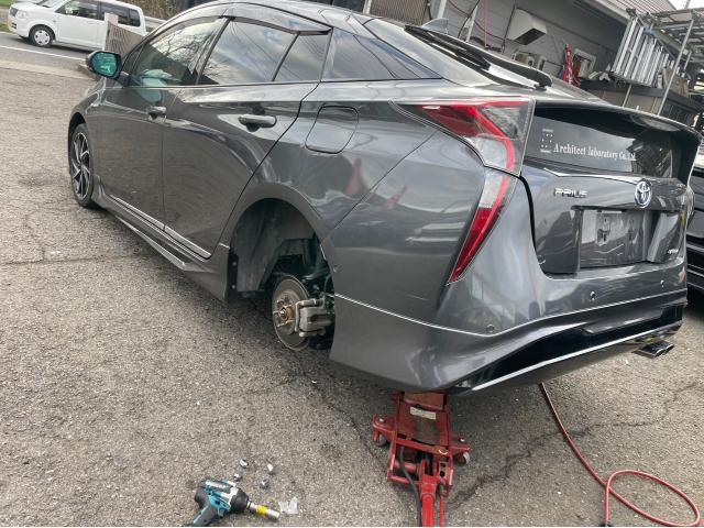 トヨタ 50系プリウス  ホイール交換 ZVW51 岡山市東区