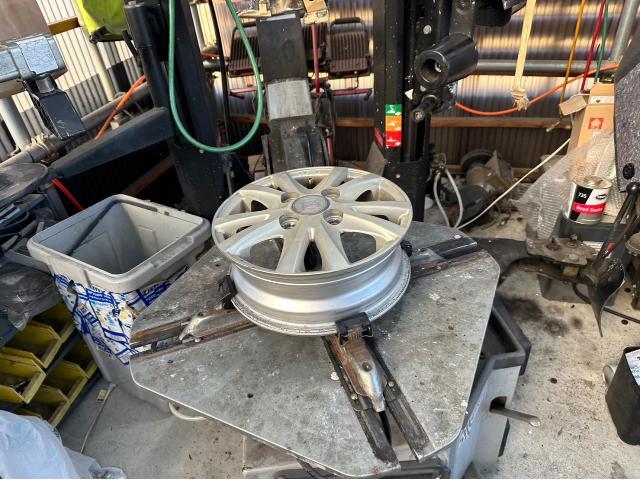 日産 クリッパーバン タイヤ交換 U71V 岡山市東区