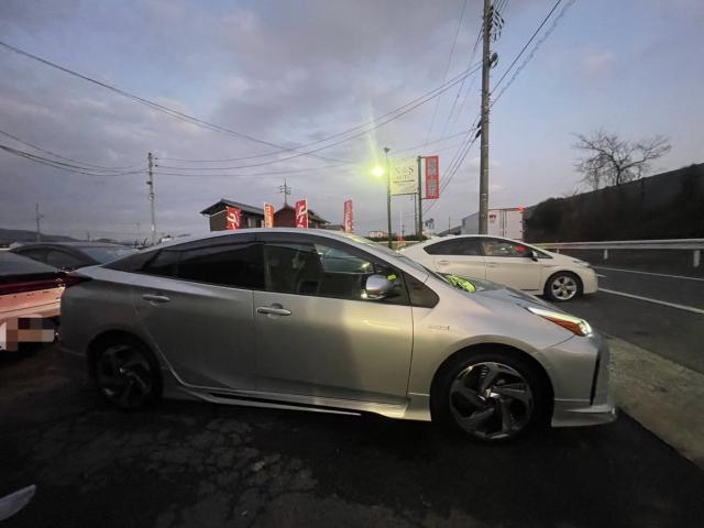 トヨタ 50系プリウス 17inホイール 交換 ZVW55 岡山市東区