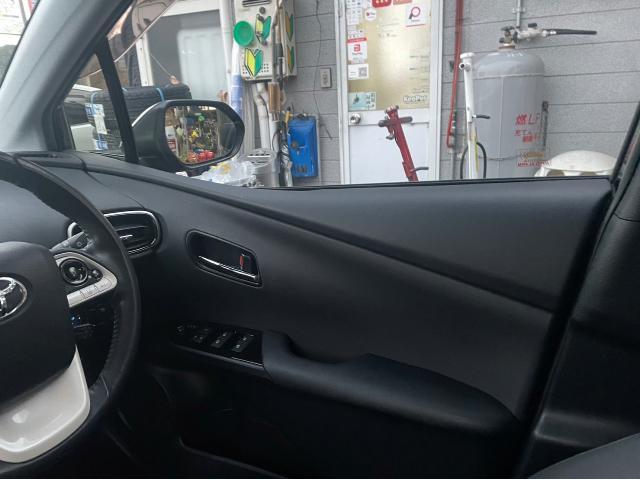 トヨタ 50系プリウス  アンビエントライト取付 ZVW51 岡山市東区