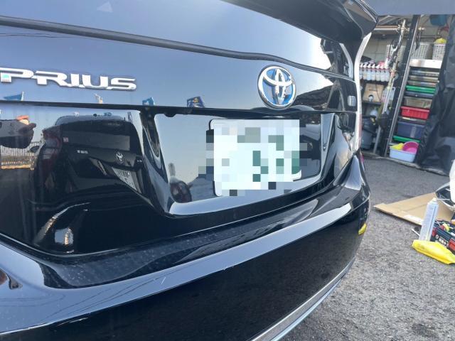 トヨタ 30系プリウス  字光式ナンバー取り付け ZVW30 岡山市東区
