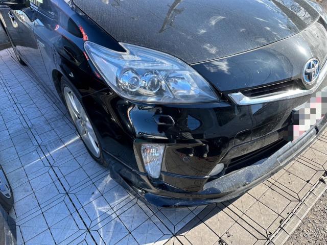 トヨタ 30系プリウス ヘッドライトリペア ZVW30 岡山市東区