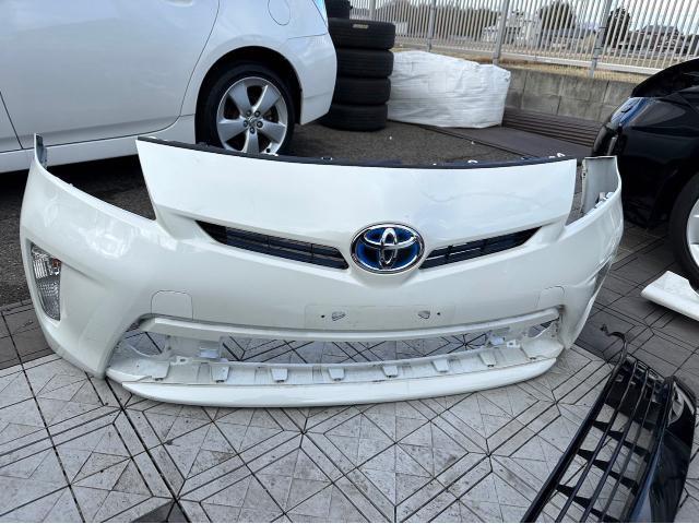 トヨタ 30系プリウス  フォグランプ取り付け ZVW30 岡山市東区