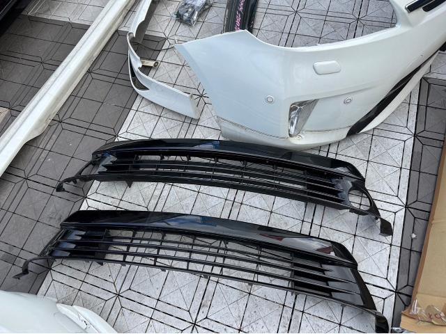 トヨタ 30系プリウス  フォグランプ取り付け ZVW30 岡山市東区