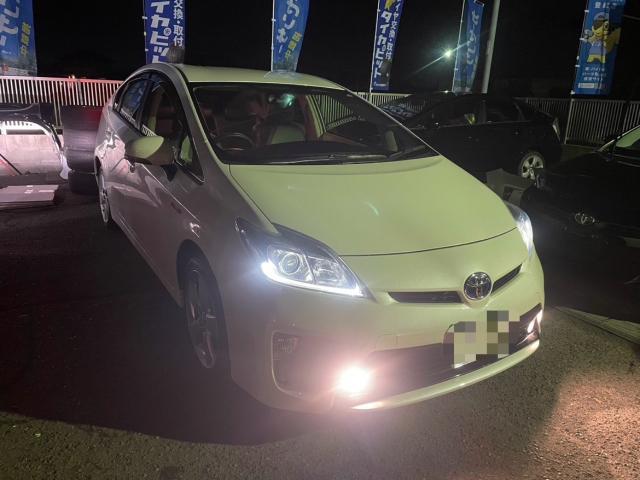 トヨタ 30系プリウス  フォグランプ取り付け ZVW30 岡山市東区