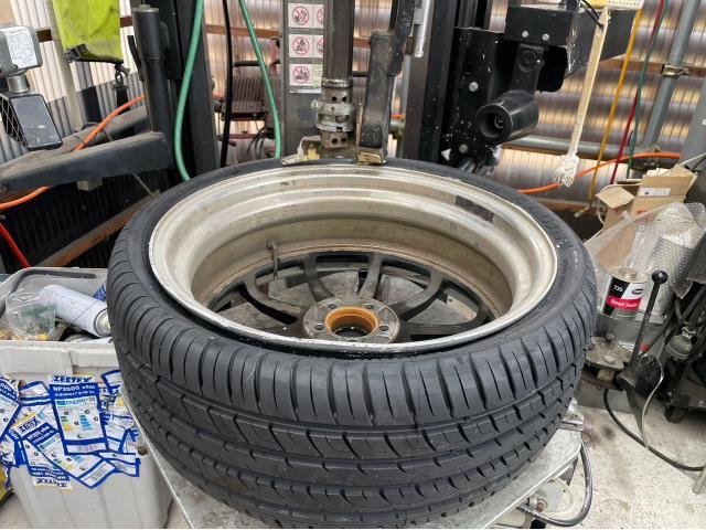 トヨタ 50系プリウス  納車前点検 タイヤ交換 ZVW51 岡山市東区