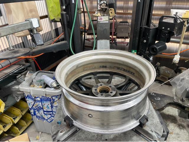 トヨタ 50系プリウス  納車前点検 タイヤ交換 ZVW51 岡山市東区