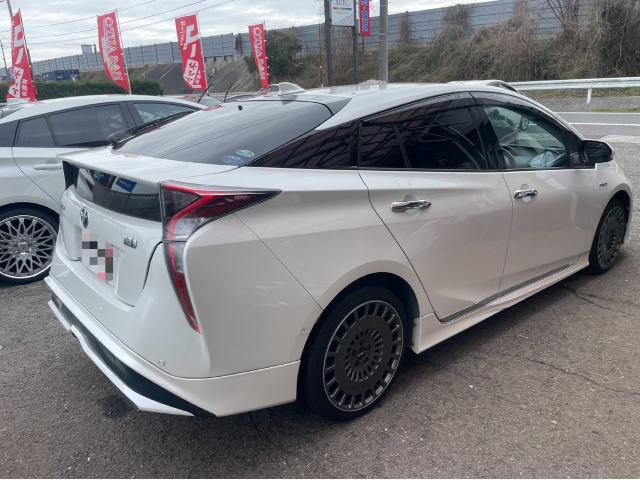 トヨタ 50系プリウス  18inホイール交換 ZVW51 岡山市東区