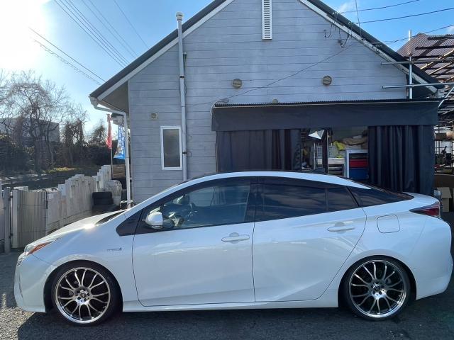 トヨタ 50系プリウス  モデリスタフルエアロ 取付 ZVW51 岡山市東区