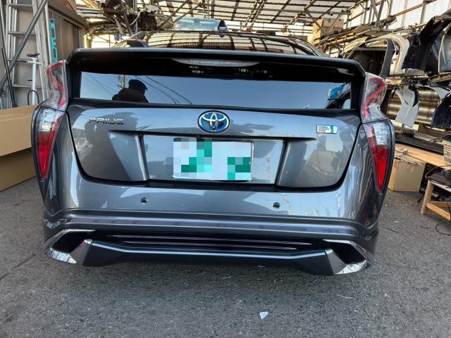 トヨタ 50系プリウス RUSH車高調取付 取付 ZVW51 岡山市東区 トヨタ 50系プリウス RUSH車高調取付 取付 ZVW51 岡山市東区