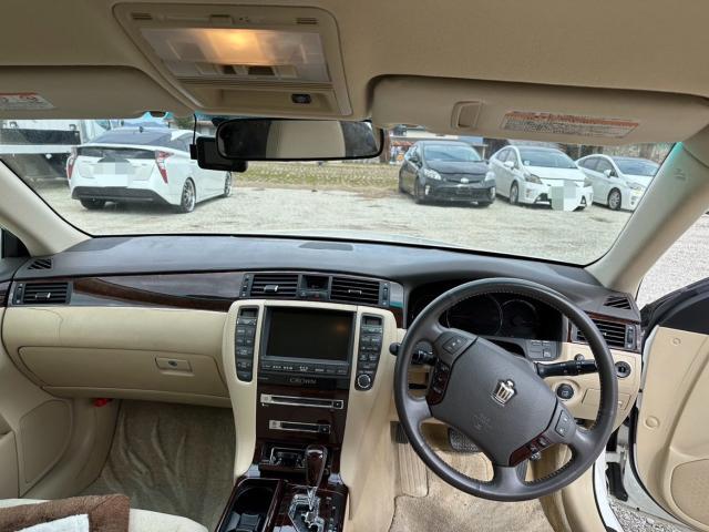 トヨタ クラウン ダッシュボート交換 GRS180 岡山市東区