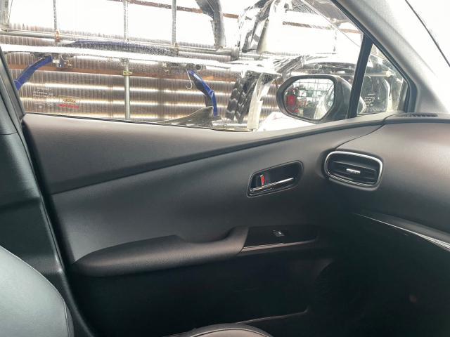 トヨタ　プリウス　アンビエントライト 取付　ZVW51　岡山市東区