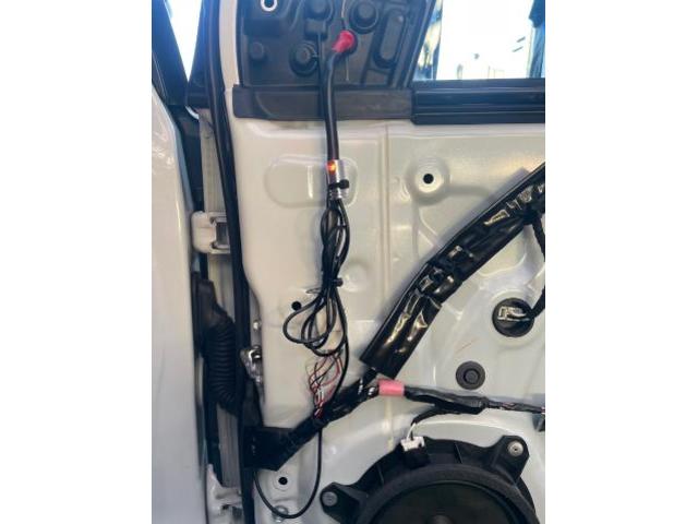 トヨタ　プリウス　アンビエントライト 取付　ZVW51　岡山市東区