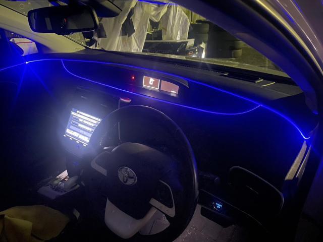 トヨタ　プリウス　アンビエントライト 取付　ZVW51　岡山市東区