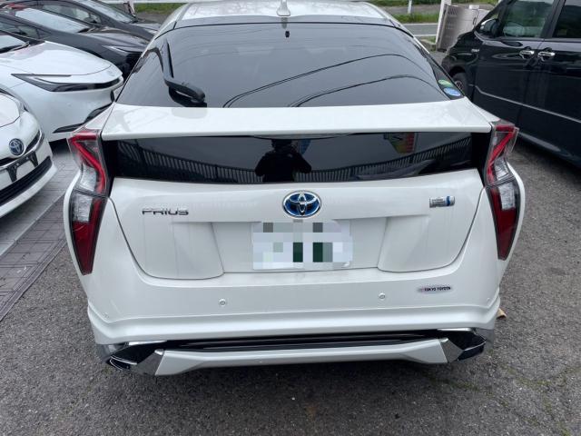 トヨタ　プリウス　ドレスアップ MODELLISTAフルエアロ取付　18inホイール取付　ZVW51　岡山市東区