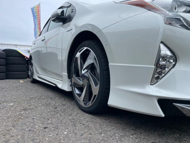 トヨタ　プリウス　ドレスアップ MODELLISTAフルエアロ取付　18inホイール取付　ZVW51　岡山市東区