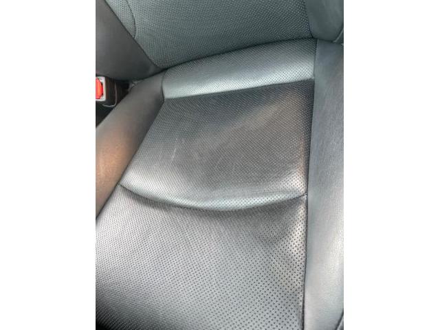 トヨタ　50プリウス　レザーシートリペア　ZVW51　岡山市東区