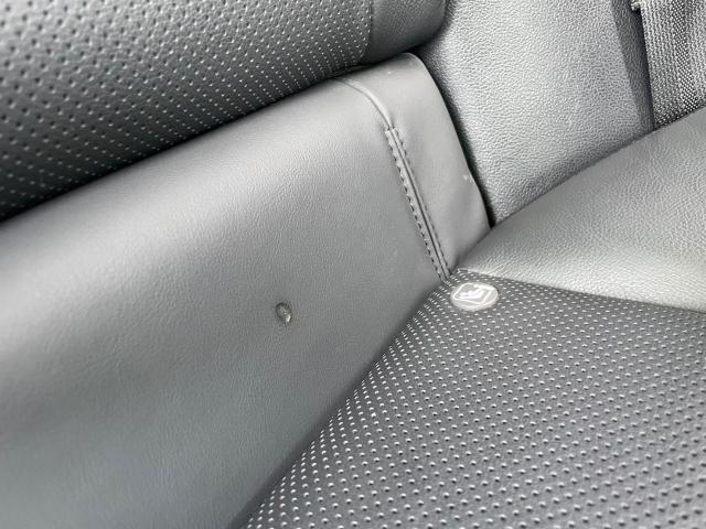 トヨタ　50プリウス　レザーシートリペア　ZVW51　岡山市東区