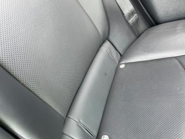 トヨタ　50プリウス　レザーシートリペア　ZVW51　岡山市東区