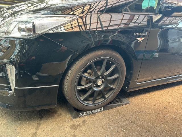 トヨタ 30系プリウス  車高調整 四輪アライメント測定  ZVW30 岡山市東区