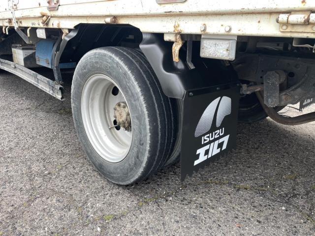 いすゞ　エルフ　左ドアミラー　後輪泥避け左右　交換　KK-NKRT1LAR