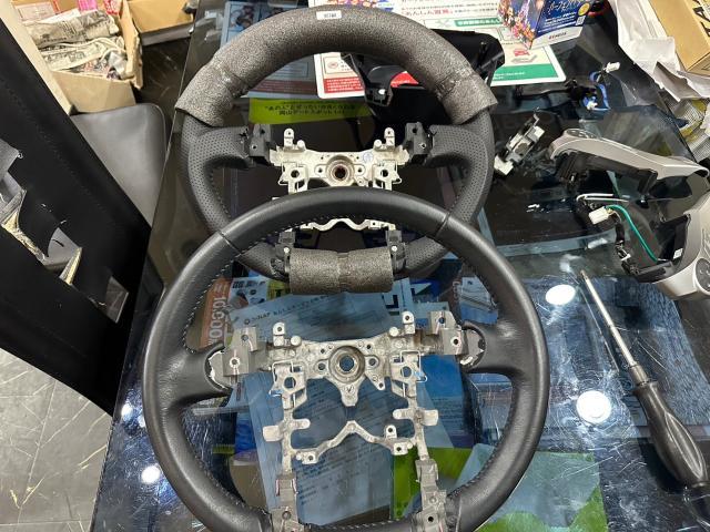 トヨタ 30系プリウス  ガングリップコンビステアリング取付 ZVW30 岡山市東区