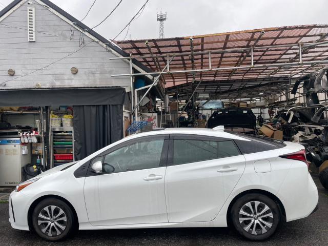 トヨタ 50系プリウス  モデリスタフルエアロ 19インチホイール取付 ZVW51 岡山市東区