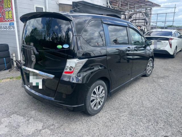 ホンダ　フリード　タイヤ交換 オイル、エレメント交換　GB3　岡山市東区