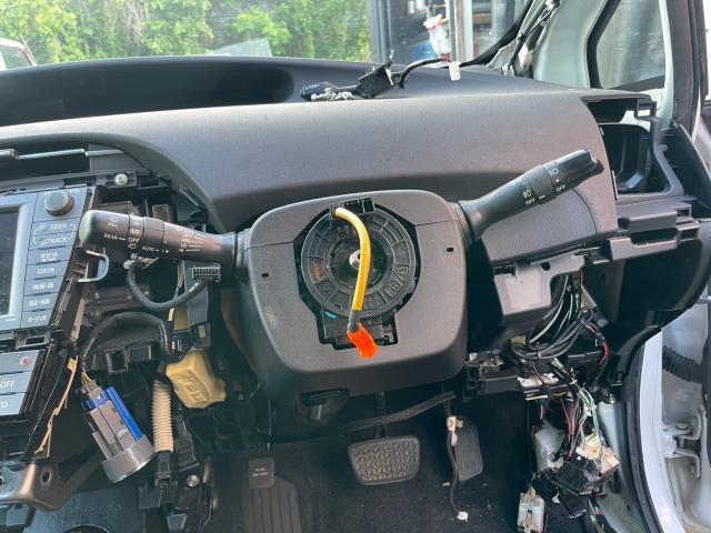 トヨタ 30系プリウス ステアリング 交換 ZVW30 岡山市東区