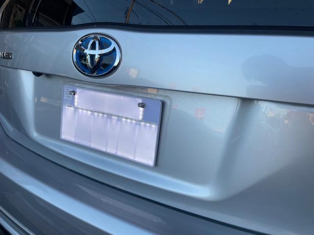トヨタ 30系プリウス  字光式ナンバー取付 ZVW30 岡山市東区