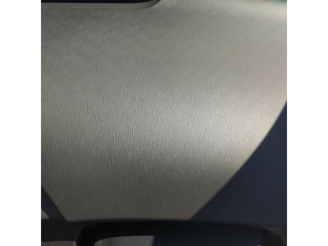 トヨタ 30系プリウス ダッシュボードシミ リペア ZVW30 岡山市東区