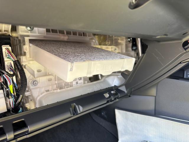 トヨタ　60プリウス　整備　MXWH65　岡山市東区