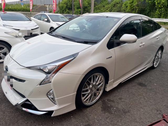 トヨタ 50系プリウス  タイヤ交換　ZVW51 岡山市東区