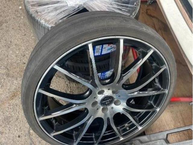 トヨタ　50系プリウス 　19インチホイール交換　タイヤ交換　ZVW51　岡山市東区