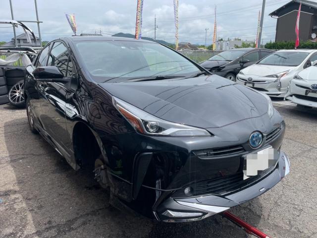 トヨタ　50系プリウス 　19インチホイール交換　タイヤ交換　ZVW51　岡山市東区