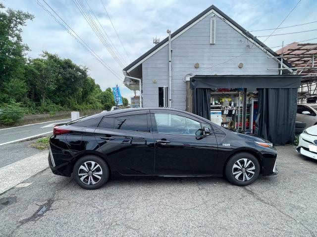 トヨタ　プリウスPHV　17inツーリングホイール 　交換　ZVW52　岡山市東