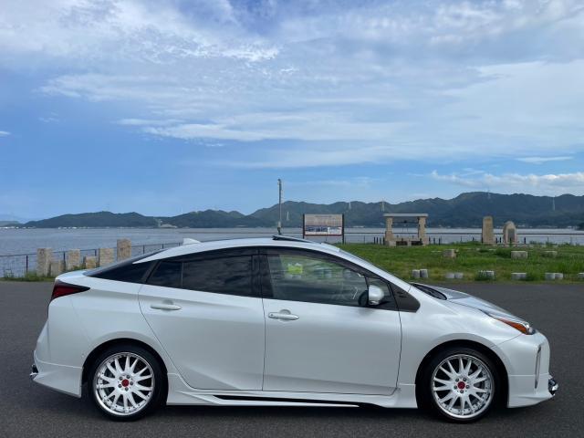 トヨタ 50系プリウス モデリスタフルエアロ　18インチホイール　 取付 ZVW55　岡山市東区