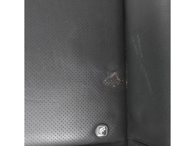 トヨタ　50プリウス　本革シートリペア　ZVW51　岡山市東区