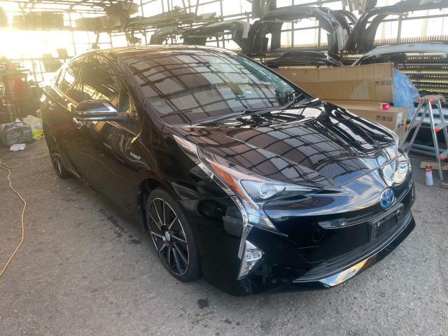 トヨタ　50系プリウス 　18inホイール交換　ZVW51　岡山市東区